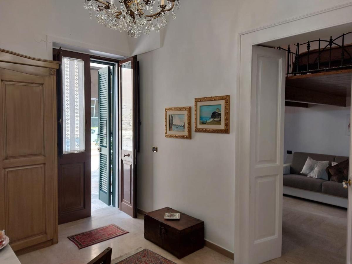 Suite Del Conservatorio Nel Centro Storico ليتشي المظهر الخارجي الصورة